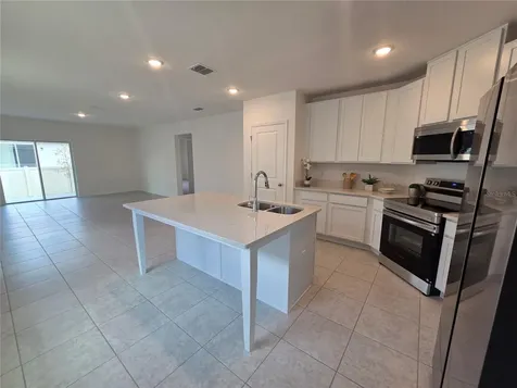 2747 San Marco Way Winter Haven FL 33884
