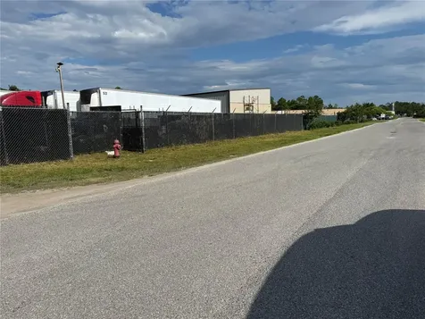 3330 Steel Rail Dr Drive Bunnell FL 32110