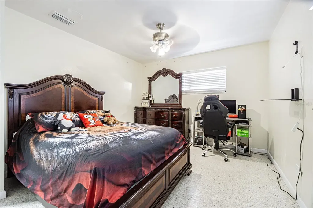 3112 W Henry Avenue Tampa FL 33614