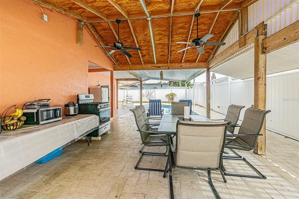 3112 W Henry Avenue Tampa FL 33614
