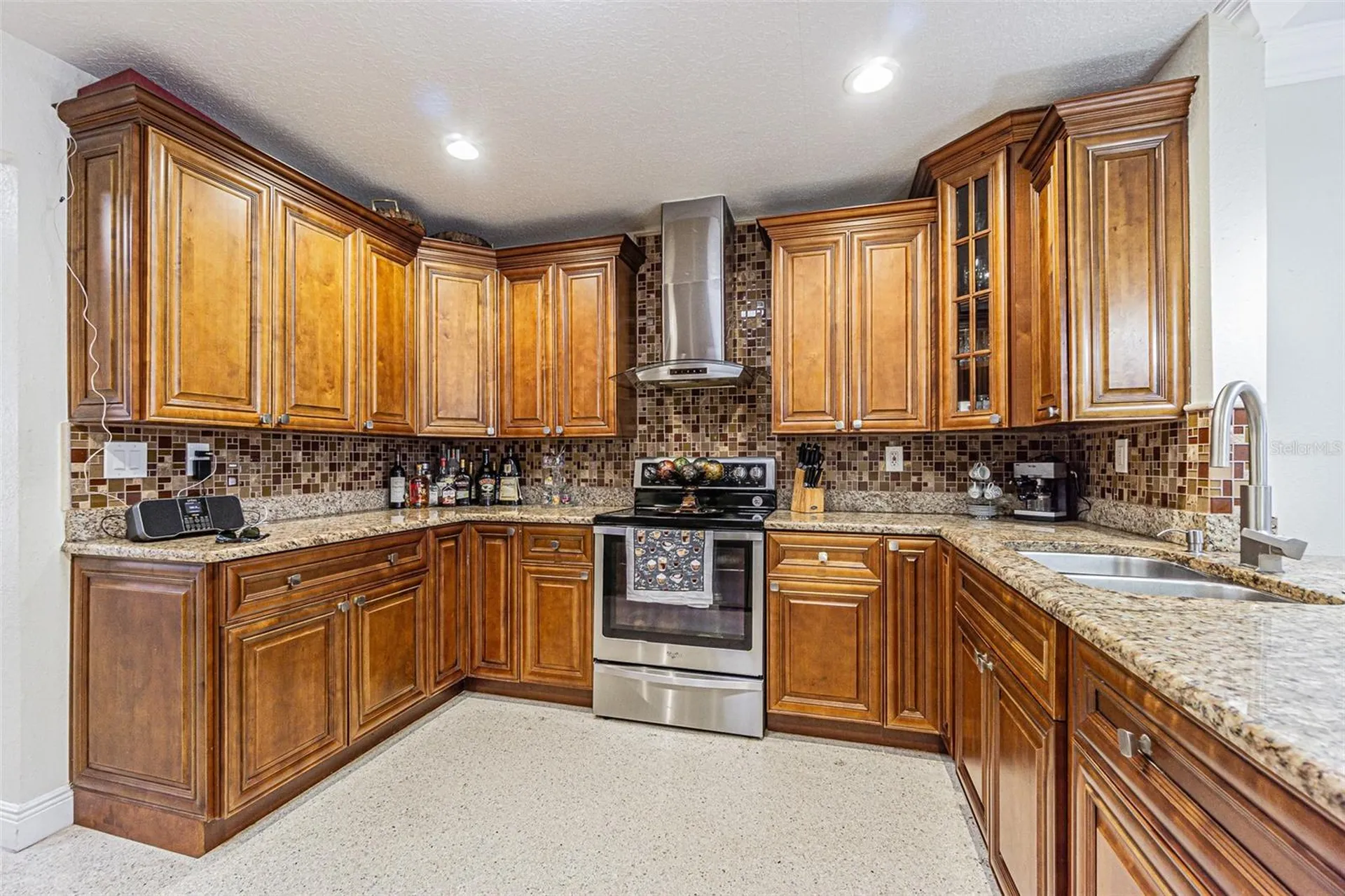 3112 W Henry Avenue Tampa FL 33614