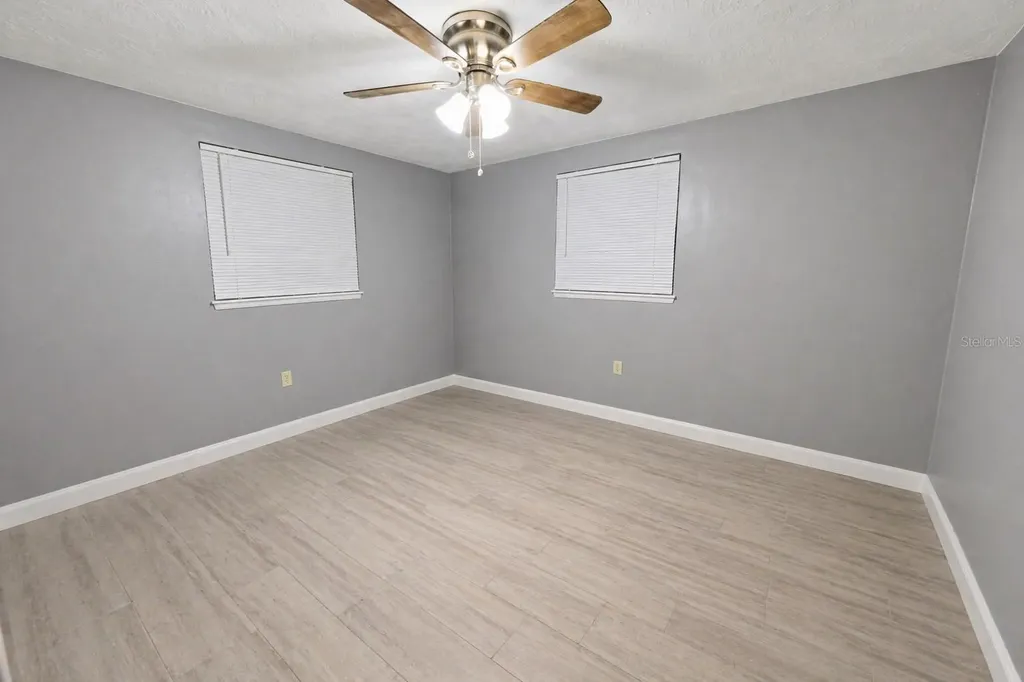 3811 Cedarwood Drive Holiday FL 34691