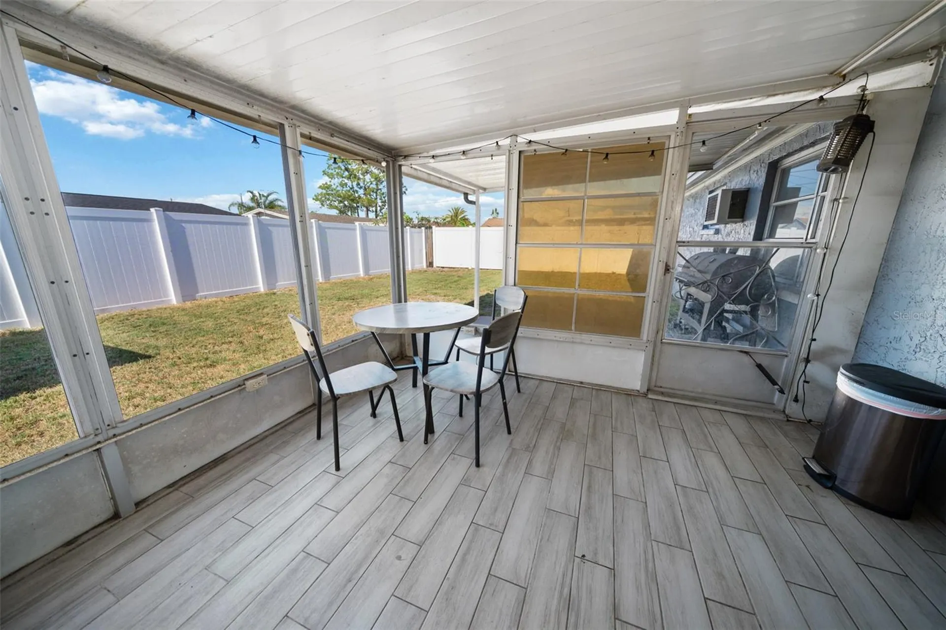 3811 Cedarwood Drive Holiday FL 34691