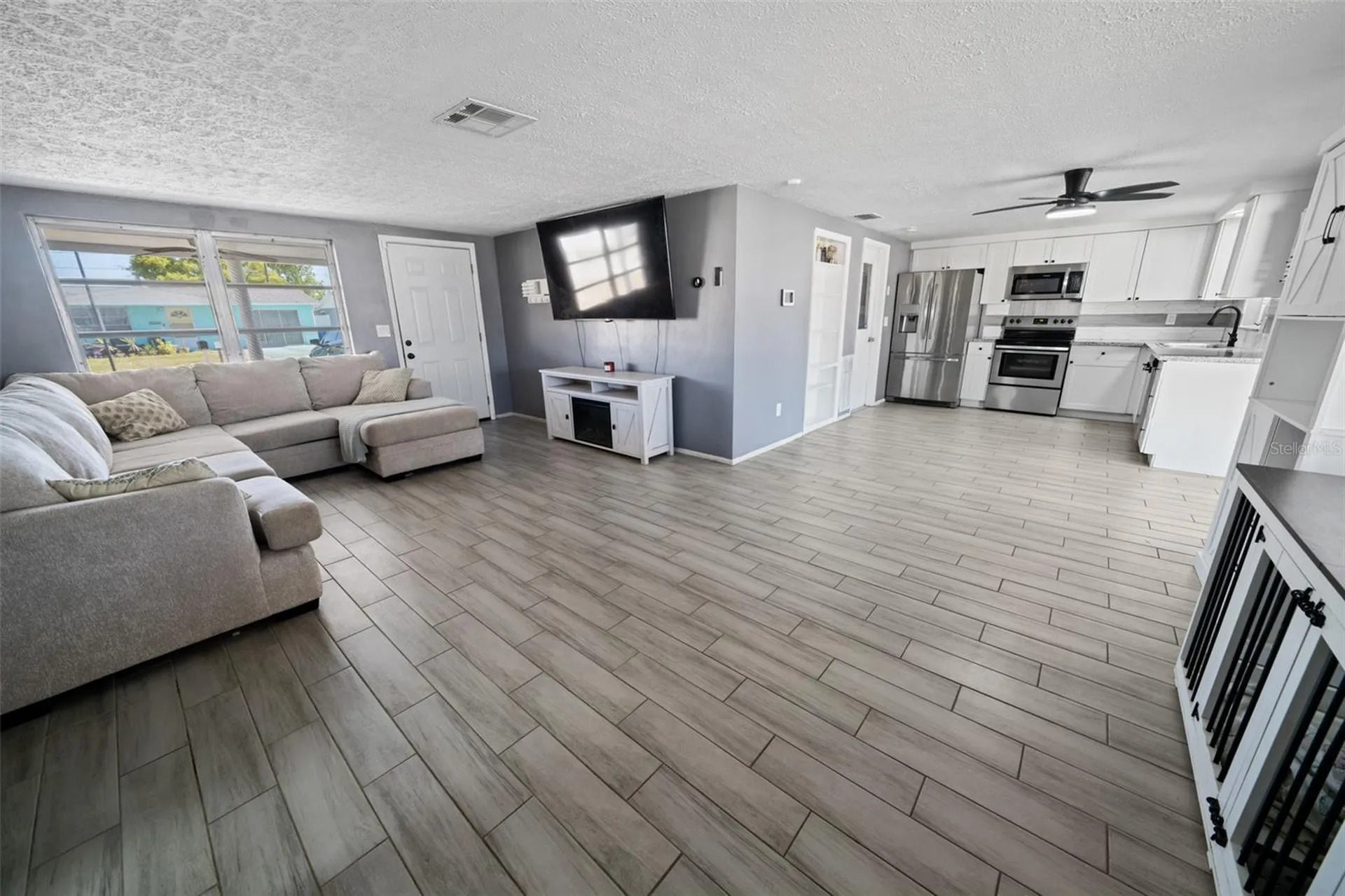 3811 Cedarwood Drive Holiday FL 34691