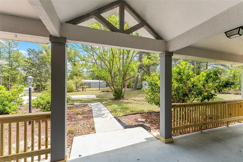 8212 N Zaval Avenue Dunnellon FL 34433