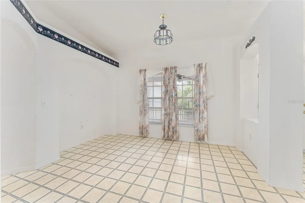 8212 N Zaval Avenue Dunnellon FL 34433