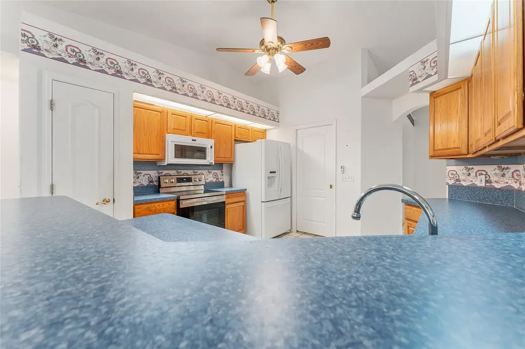 8212 N Zaval Avenue Dunnellon FL 34433