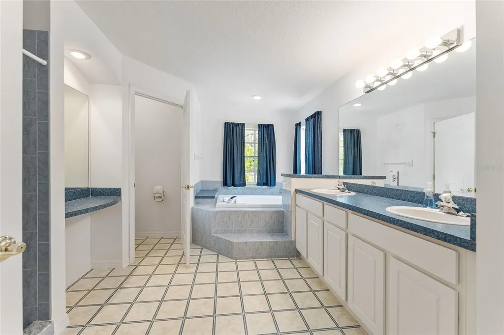 8212 N Zaval Avenue Dunnellon FL 34433