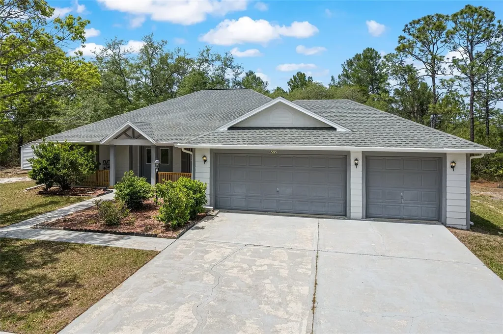 8212 N Zaval Avenue Dunnellon FL 34433
