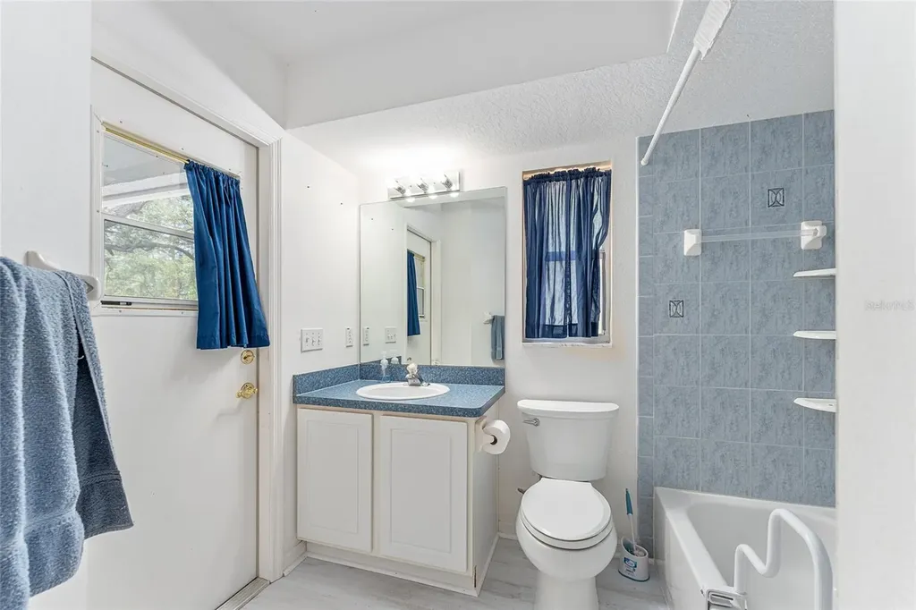 8212 N Zaval Avenue Dunnellon FL 34433