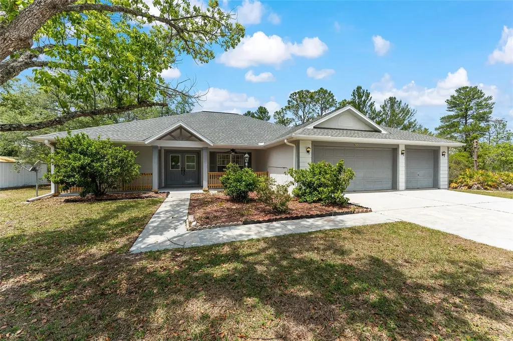 8212 N Zaval Avenue Dunnellon FL 34433
