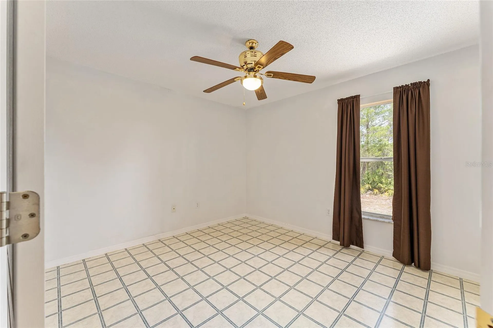 8212 N Zaval Avenue Dunnellon FL 34433