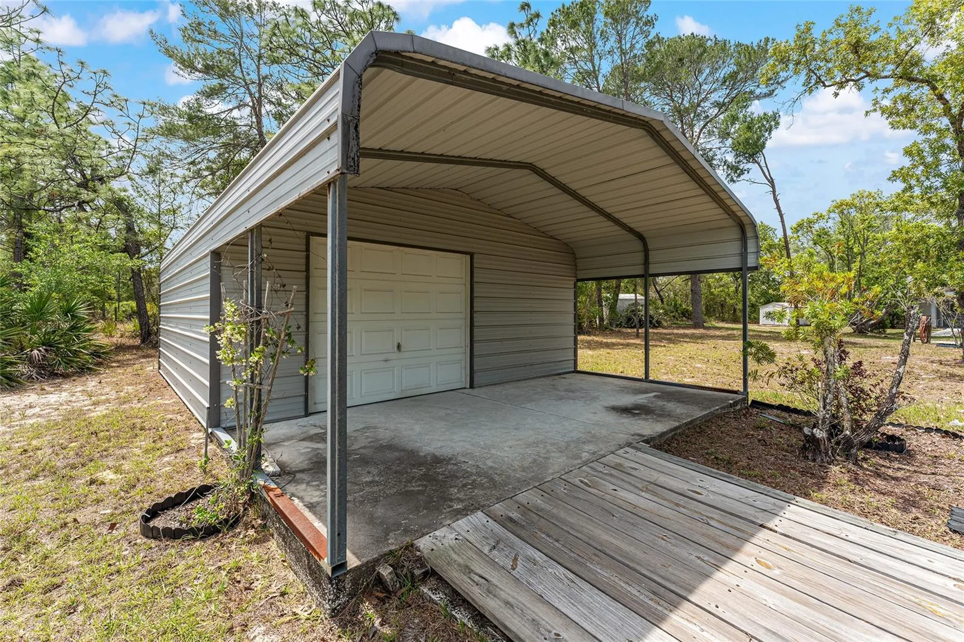 8212 N Zaval Avenue Dunnellon FL 34433