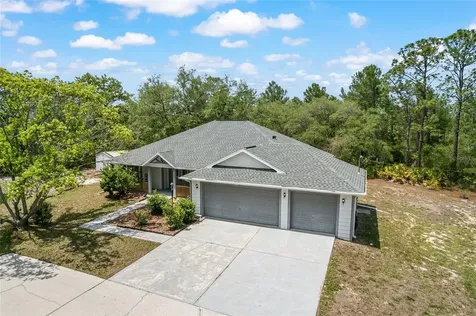 8212 N Zaval Avenue Dunnellon FL 34433