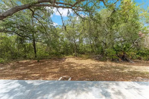 8212 N Zaval Avenue Dunnellon FL 34433