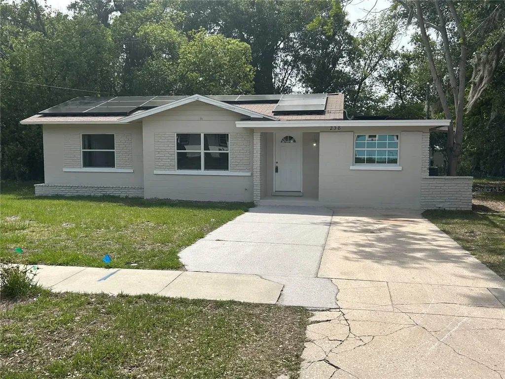 238 S Marydell Avenue Deland FL 32720