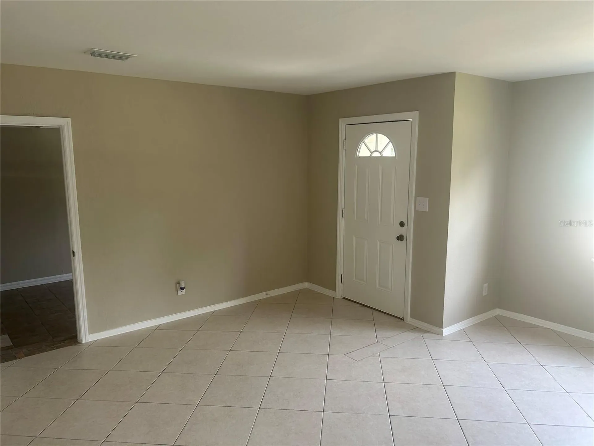 238 S Marydell Avenue Deland FL 32720