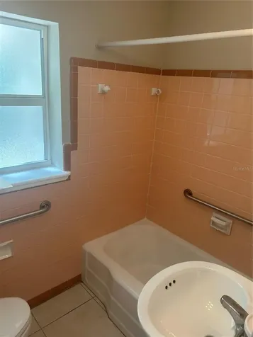 238 S Marydell Avenue Deland FL 32720