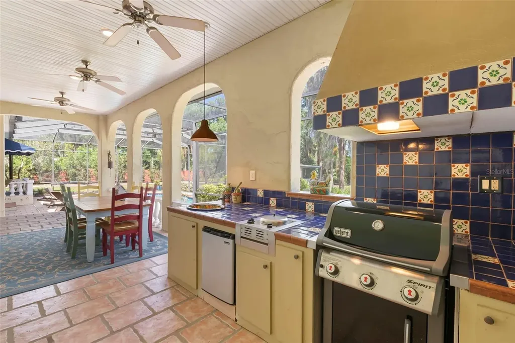 19229 Blount Road Lutz FL 33558