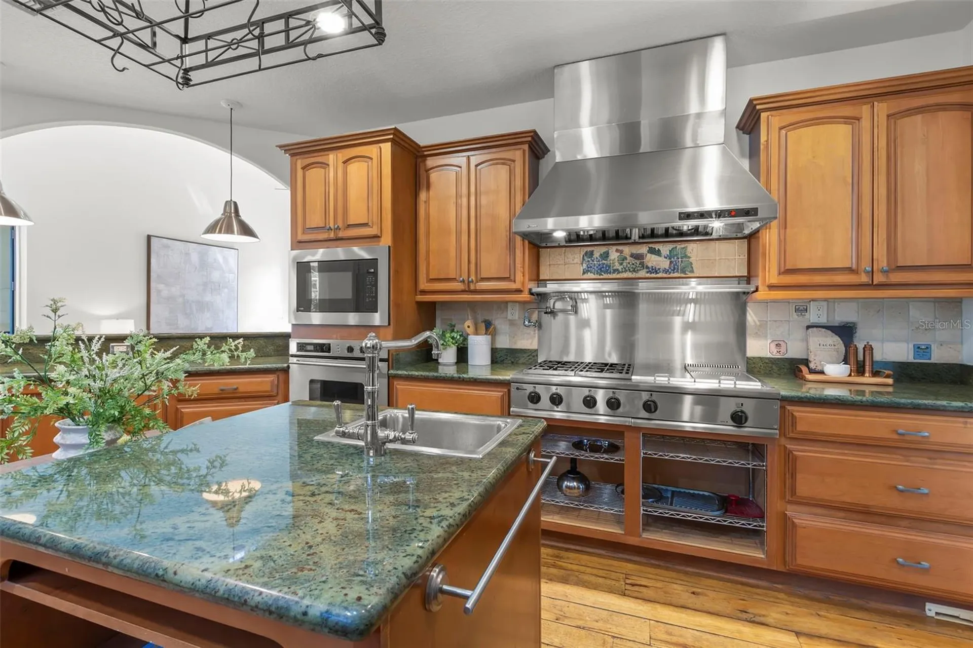19229 Blount Road Lutz FL 33558