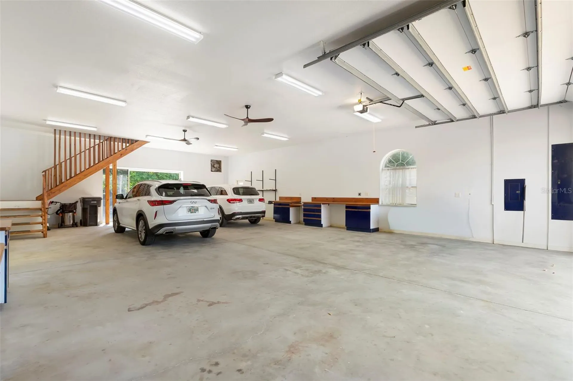 19229 Blount Road Lutz FL 33558