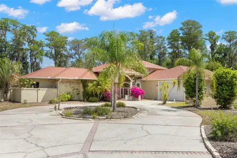 19229 Blount Road Lutz FL 33558