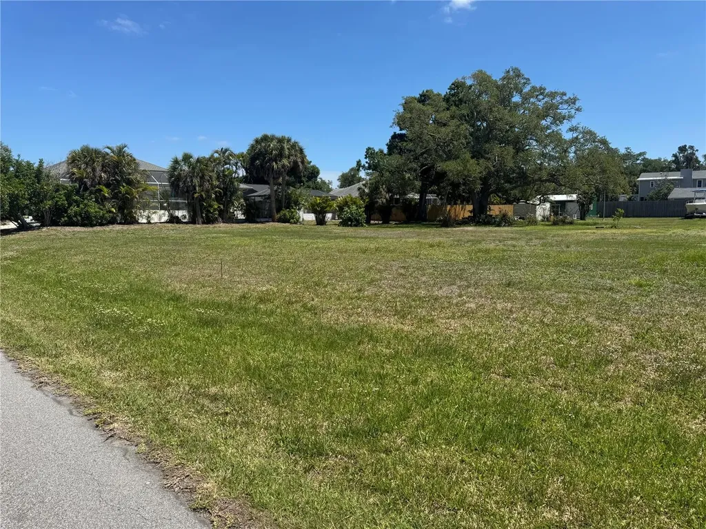 Bonita Avenue Nokomis FL 34275