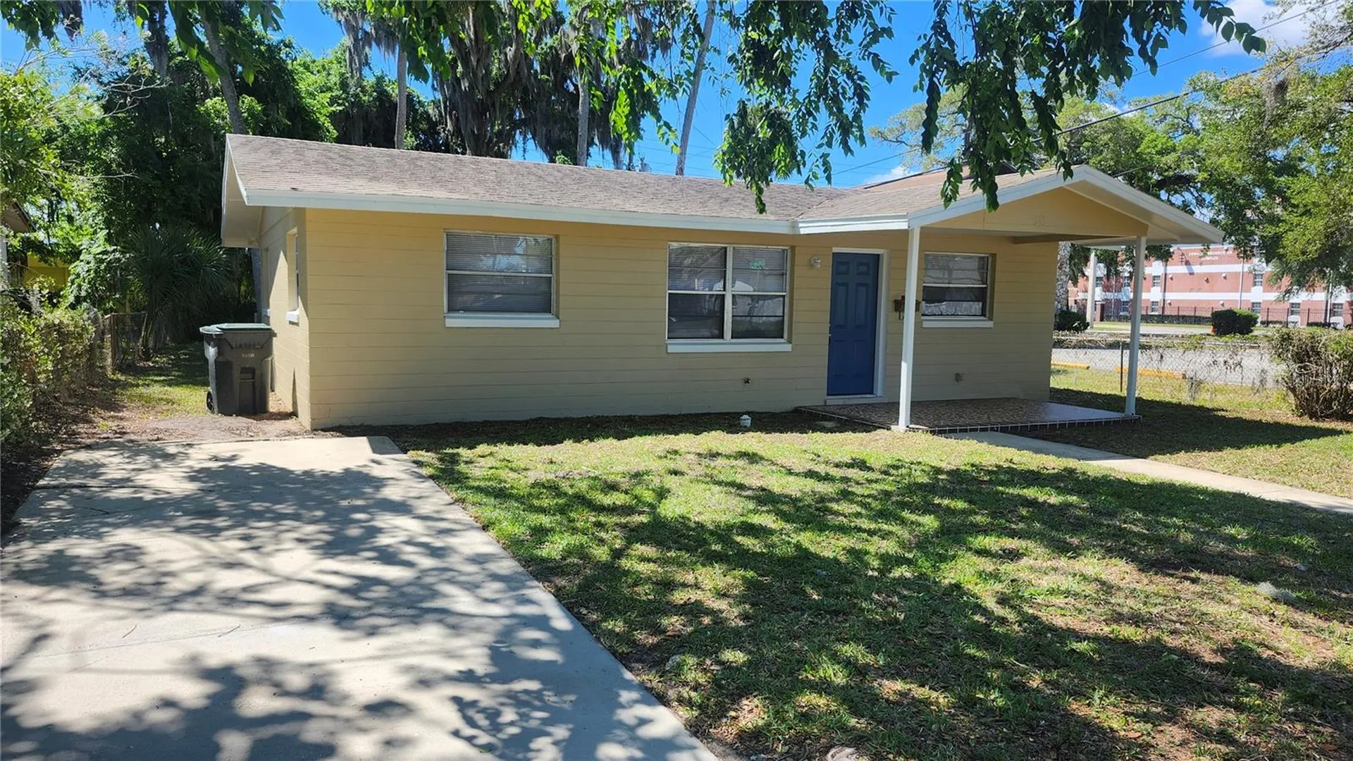 565 3rd Avenue Daytona Beach FL 32114