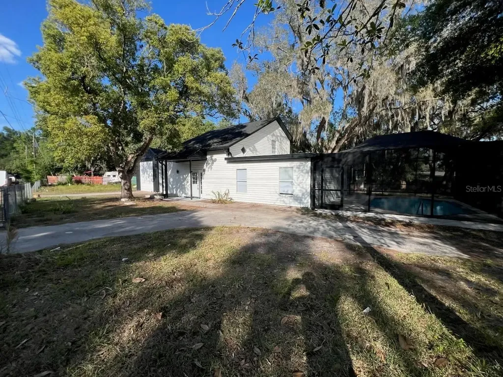 11891 Lakewood Drive Hudson FL 34669