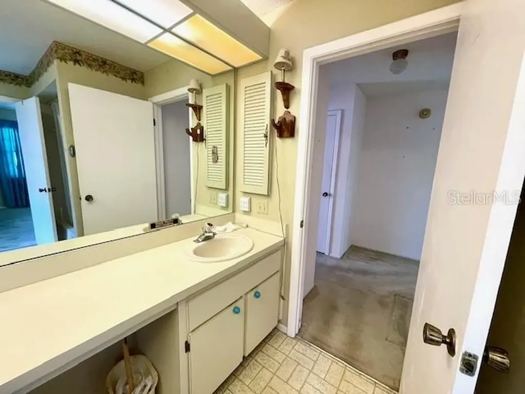 1202 Mandarin Drive Holiday FL 34691