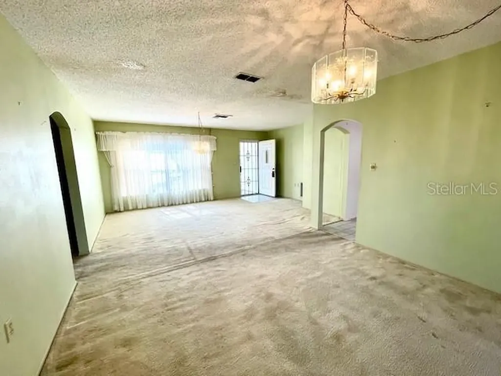 1202 Mandarin Drive Holiday FL 34691