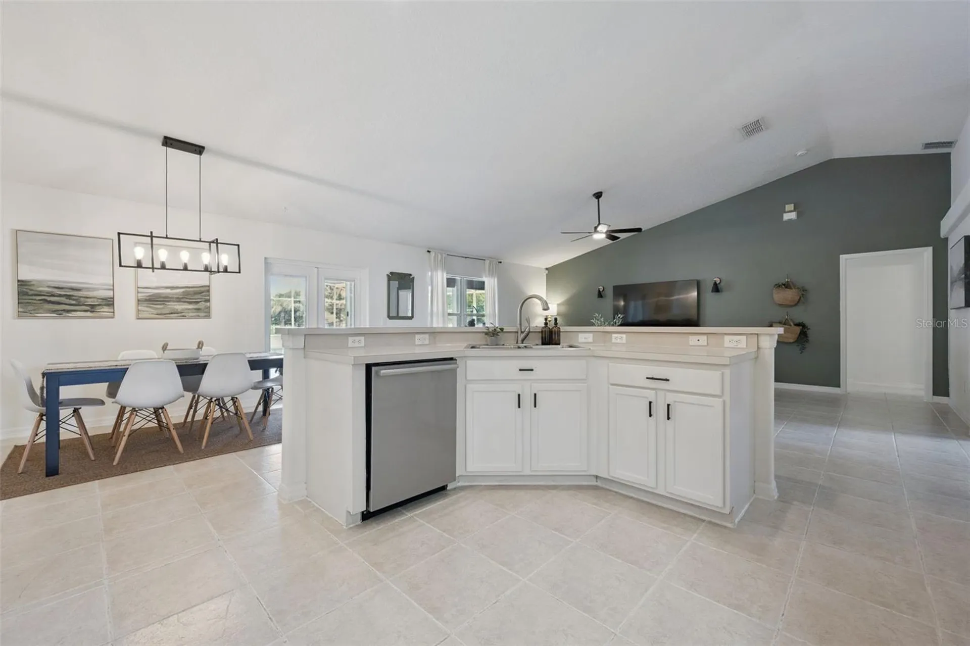 19719 Sabal Street Orlando FL 32833