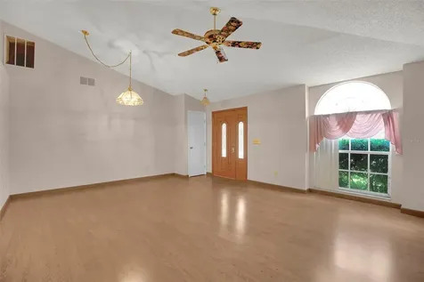 9554 Brackin Street Orlando FL 32825