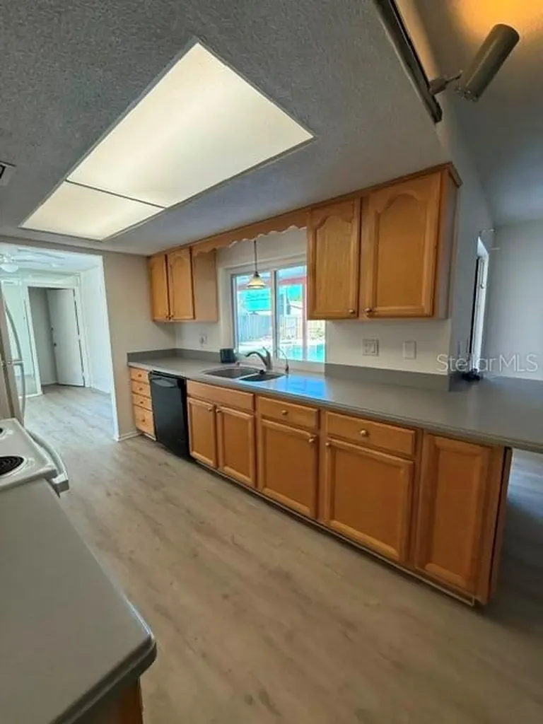 1884 Yale Drive Clearwater FL 33765