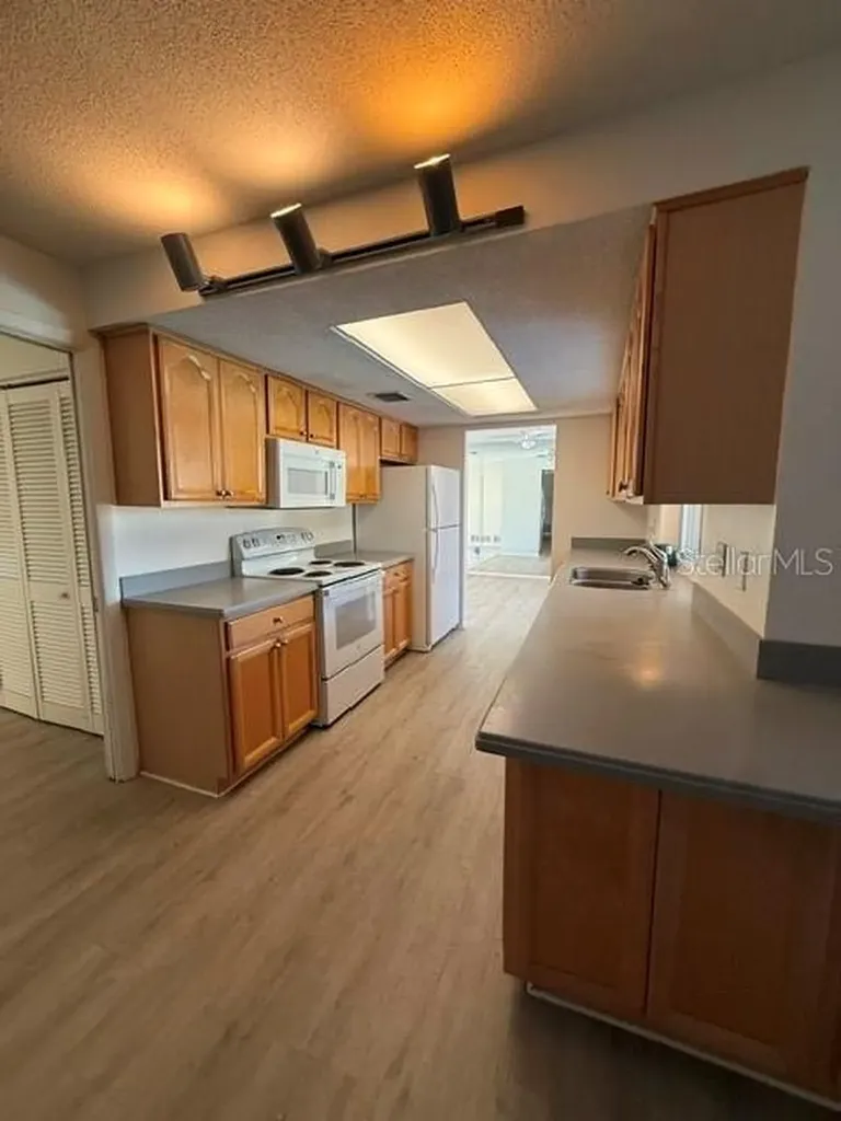 1884 Yale Drive Clearwater FL 33765