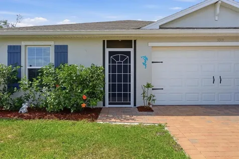 5049 White Avenue Port Charlotte FL 33981