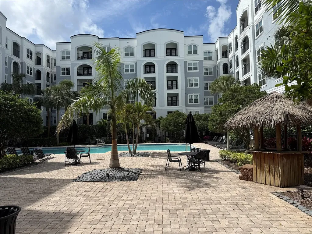 206 E South Street Orlando FL 32801