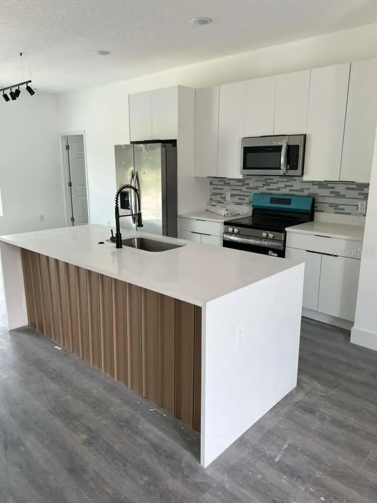 2223 Lemon Drive Lake Wales FL 33898