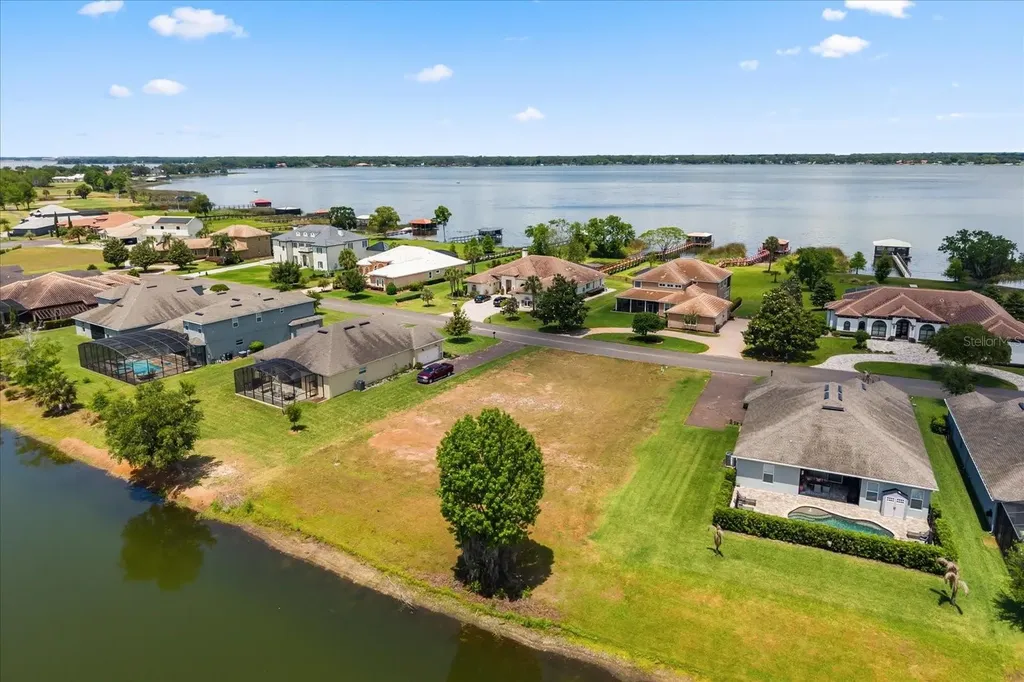 Lot H-19 Island Club Drive Tavares FL 32778