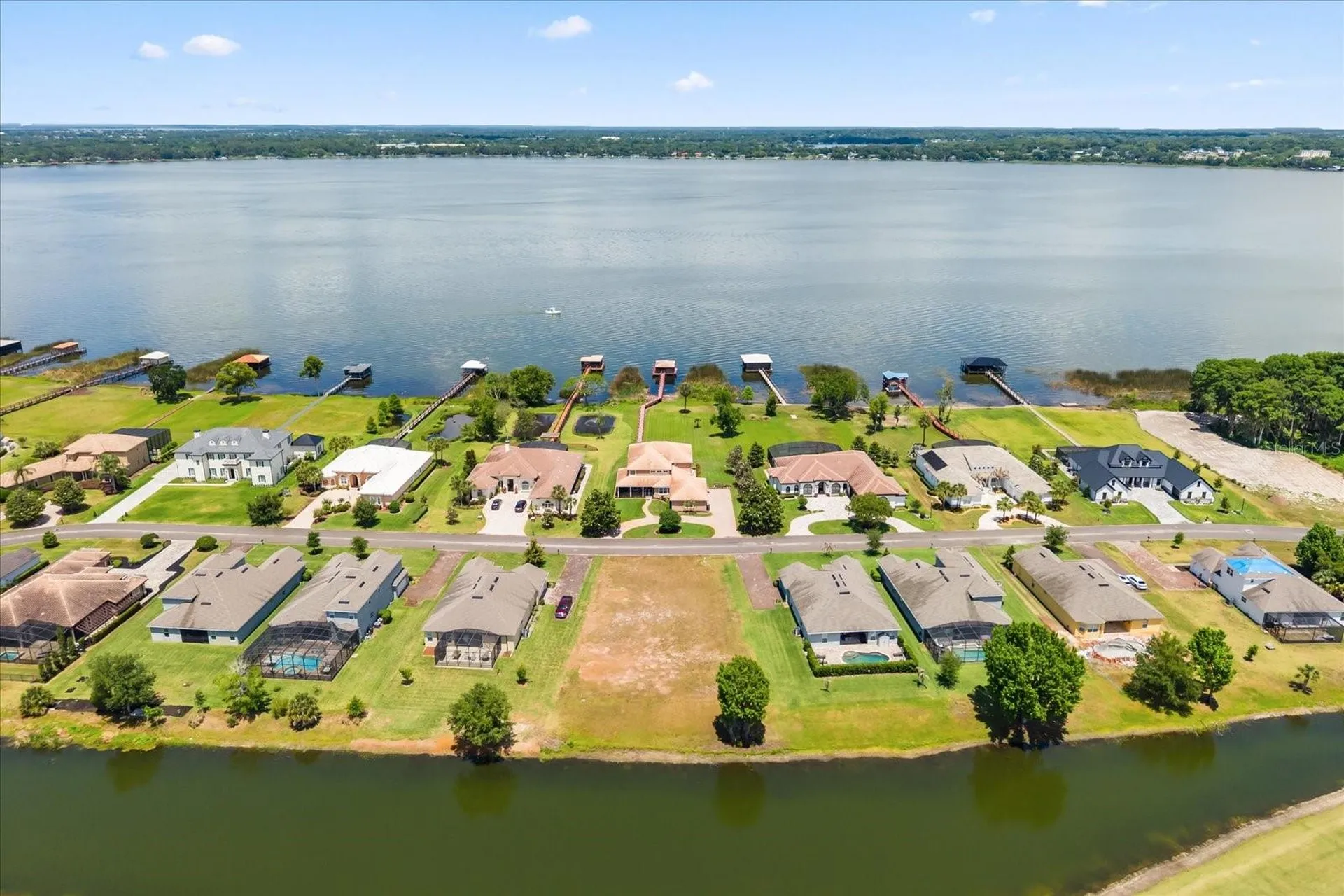 Lot H-19 Island Club Drive Tavares FL 32778