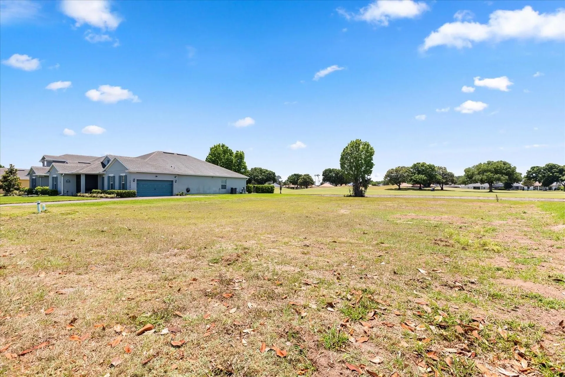 Lot H-19 Island Club Drive Tavares FL 32778