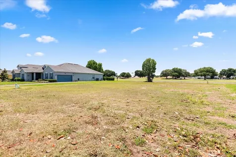 Lot H-19 Island Club Drive Tavares FL 32778