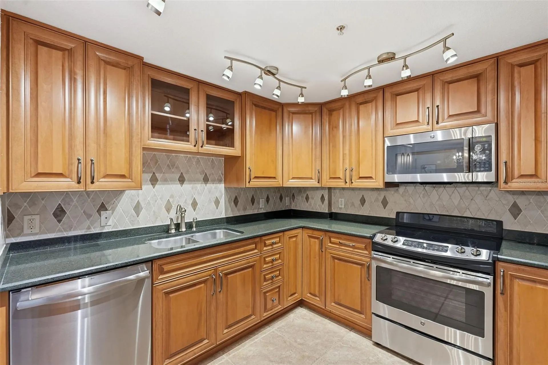 1 Key Capri Treasure Island FL 33706