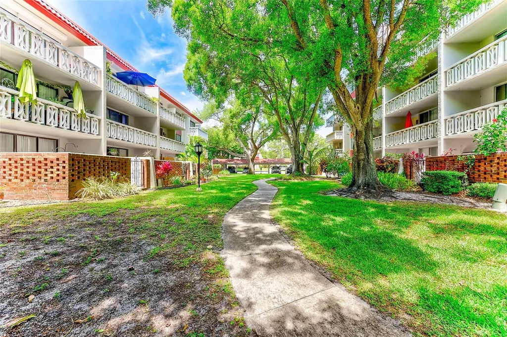 2612 Pearce Drive Clearwater FL 33764