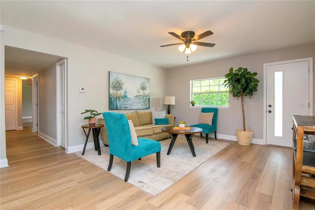 3708 W Tyson Avenue Tampa FL 33611