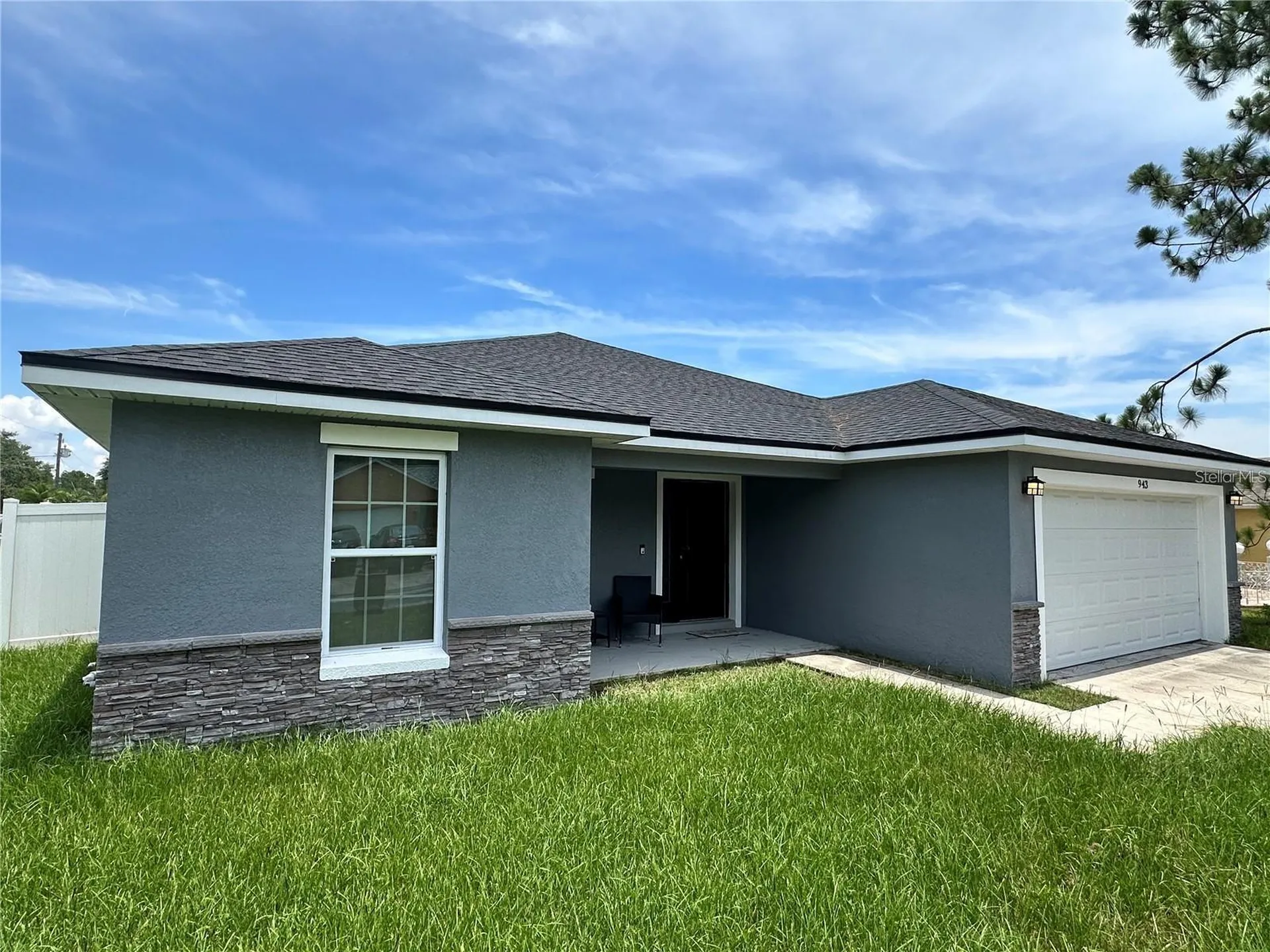 943 Derbyshire Drive Kissimmee FL 34758