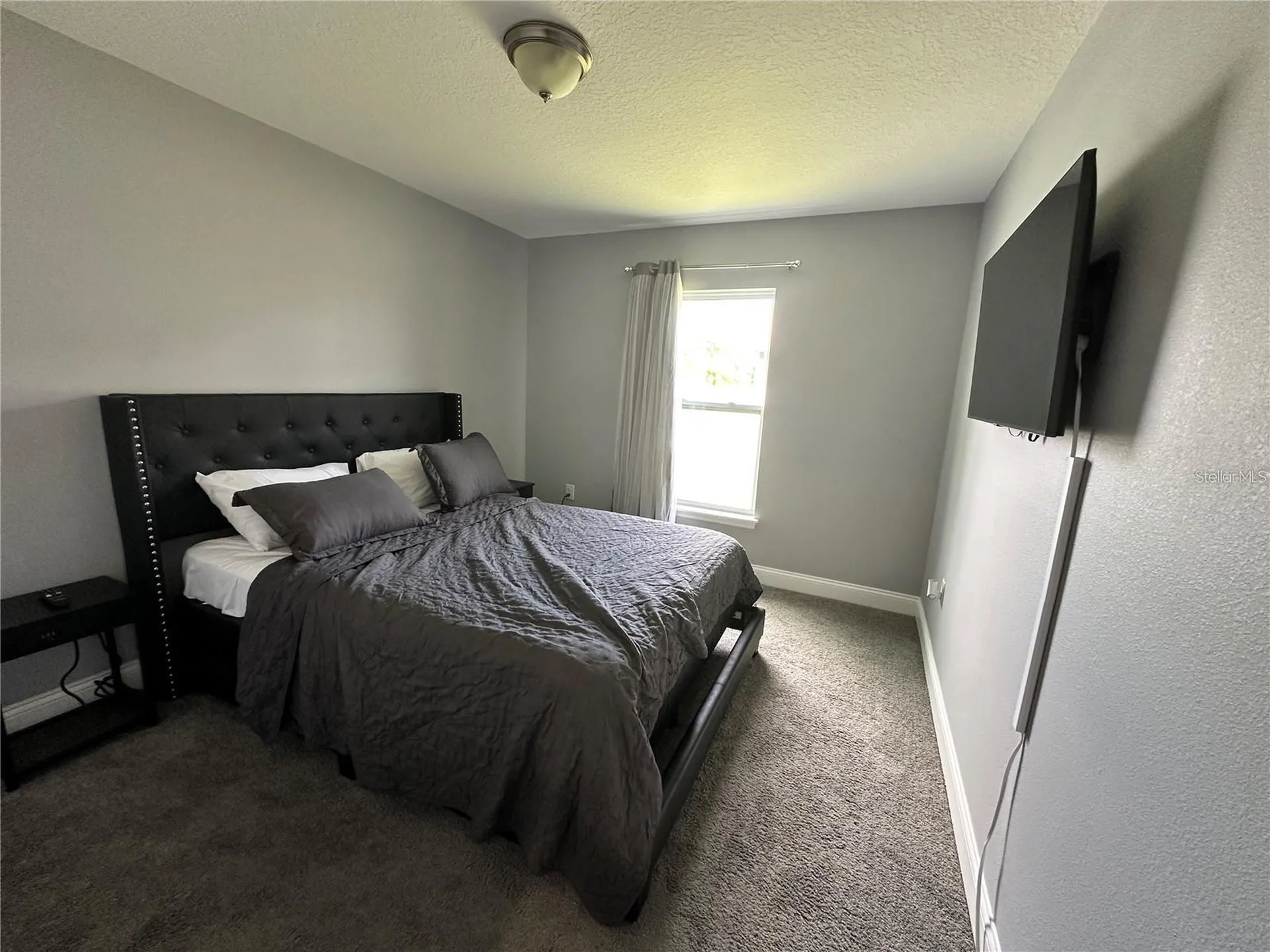 943 Derbyshire Drive Kissimmee FL 34758