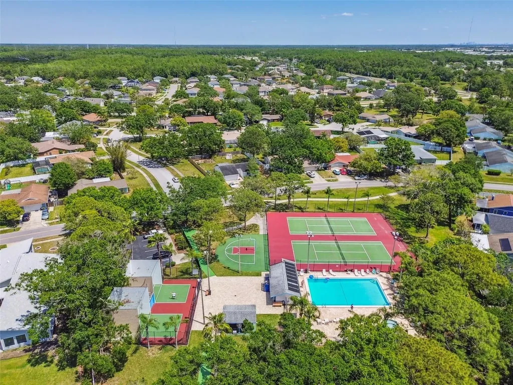 140 Hunter Lake Drive Oldsmar FL 34677