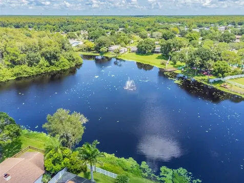 140 Hunter Lake Drive Oldsmar FL 34677