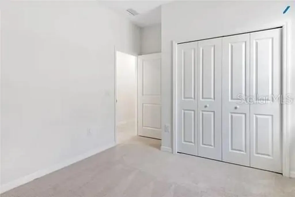 8113 Sternway Road Sarasota FL 34240